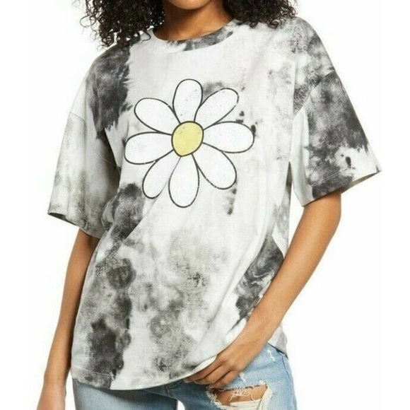 bp Tops Bp Black White Tie Dye Daisy Oversized Tee Poshmark